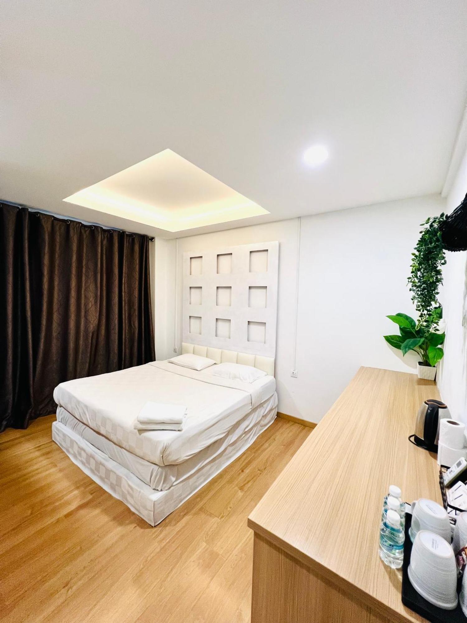 V Hotel Melaka Ngoại thất bức ảnh