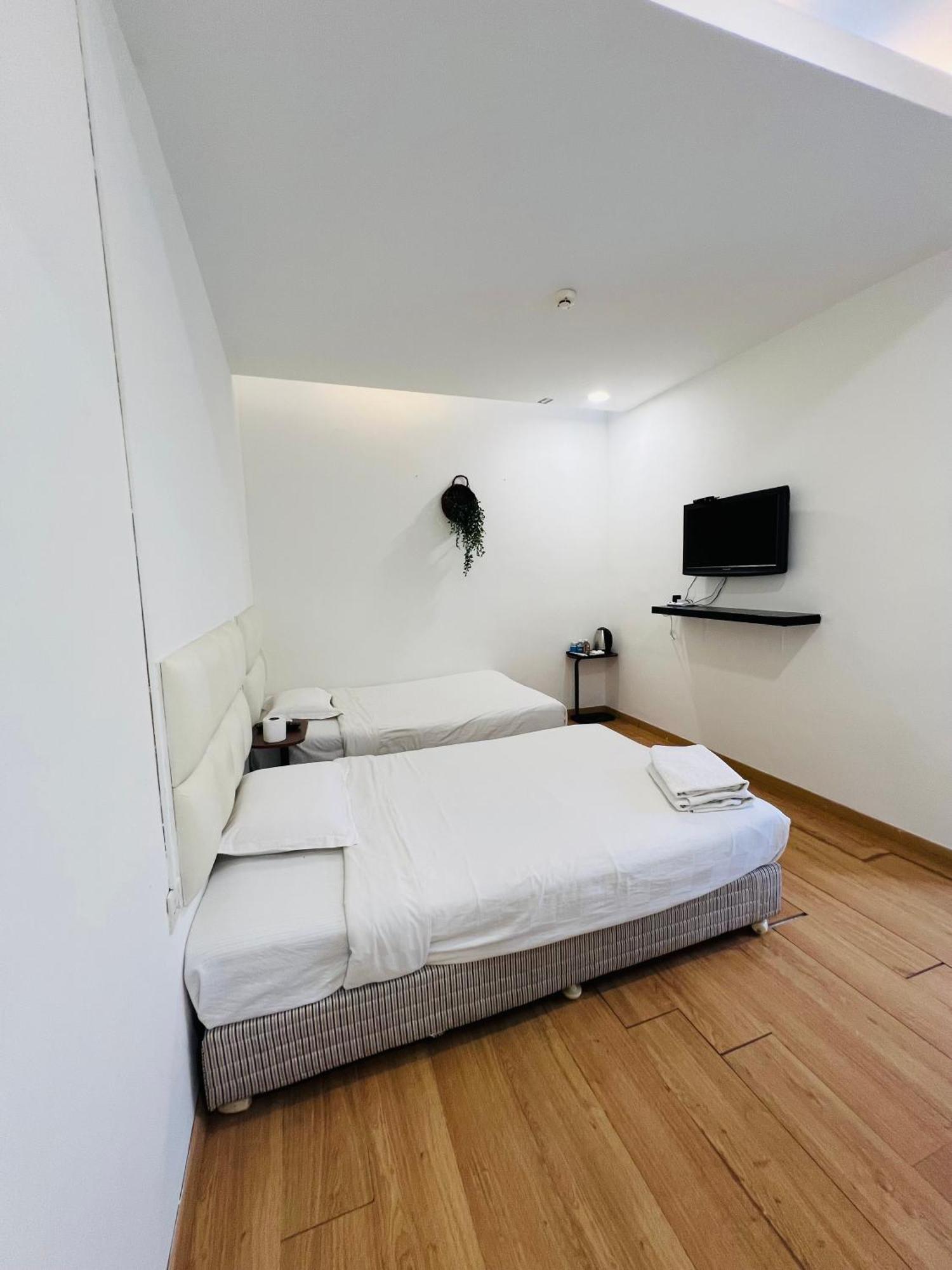 V Hotel Melaka Ngoại thất bức ảnh