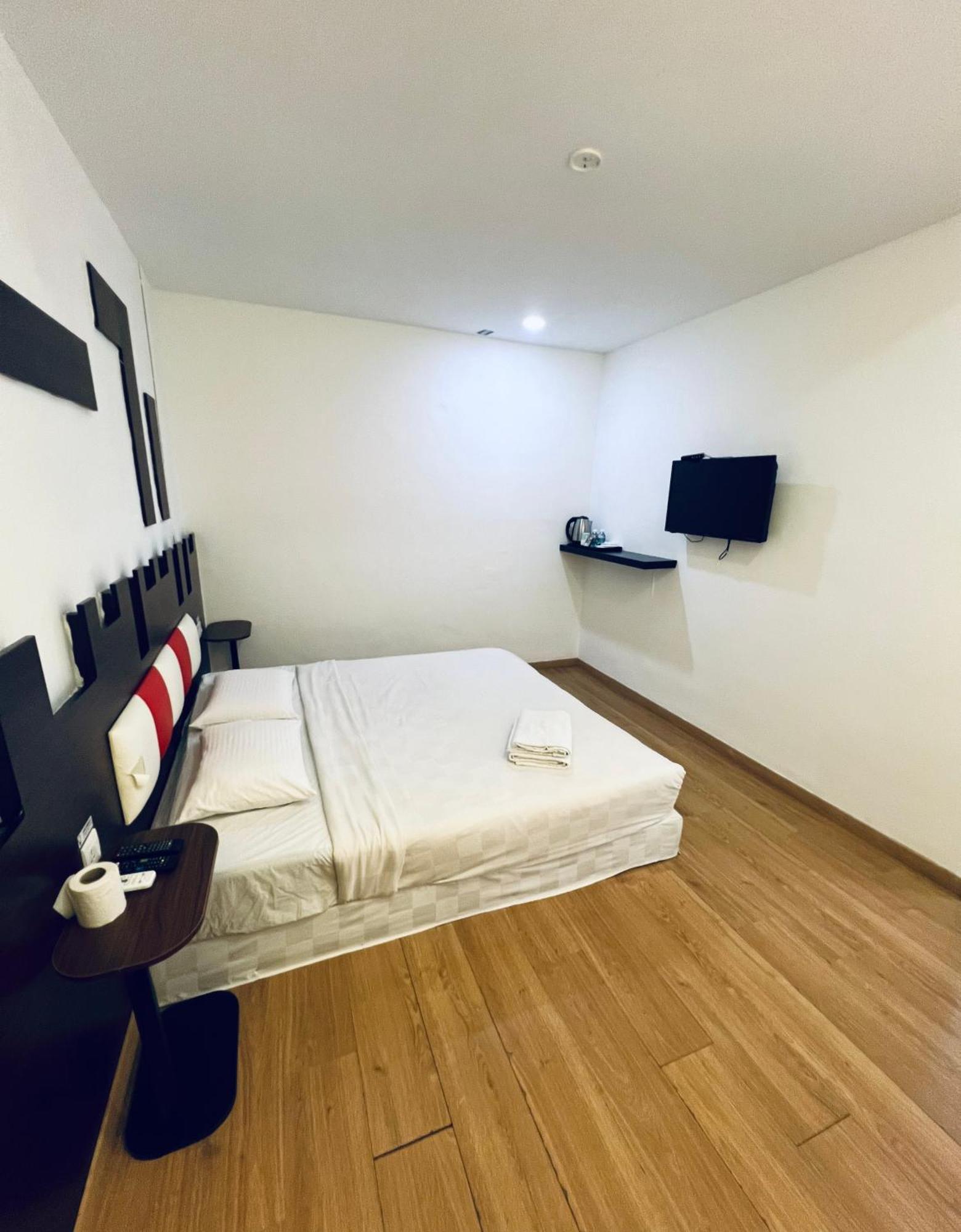 V Hotel Melaka Ngoại thất bức ảnh